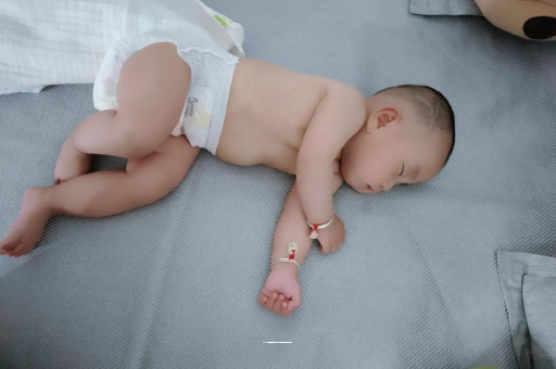 进贤宝宝口水多怎么回事